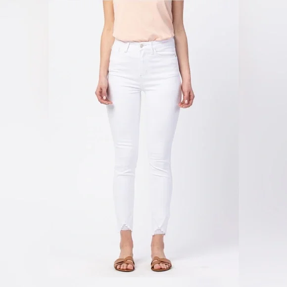 NEW Judy Blue White Skinny Fit Jeans Women's 11 / 30 Raw Hem Stretch Denim 88453 - Picture 4 of 12